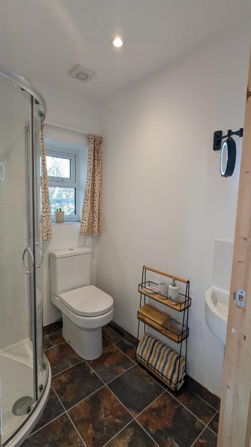Meadow View Studio Apartment Gillingham  Exterior photo